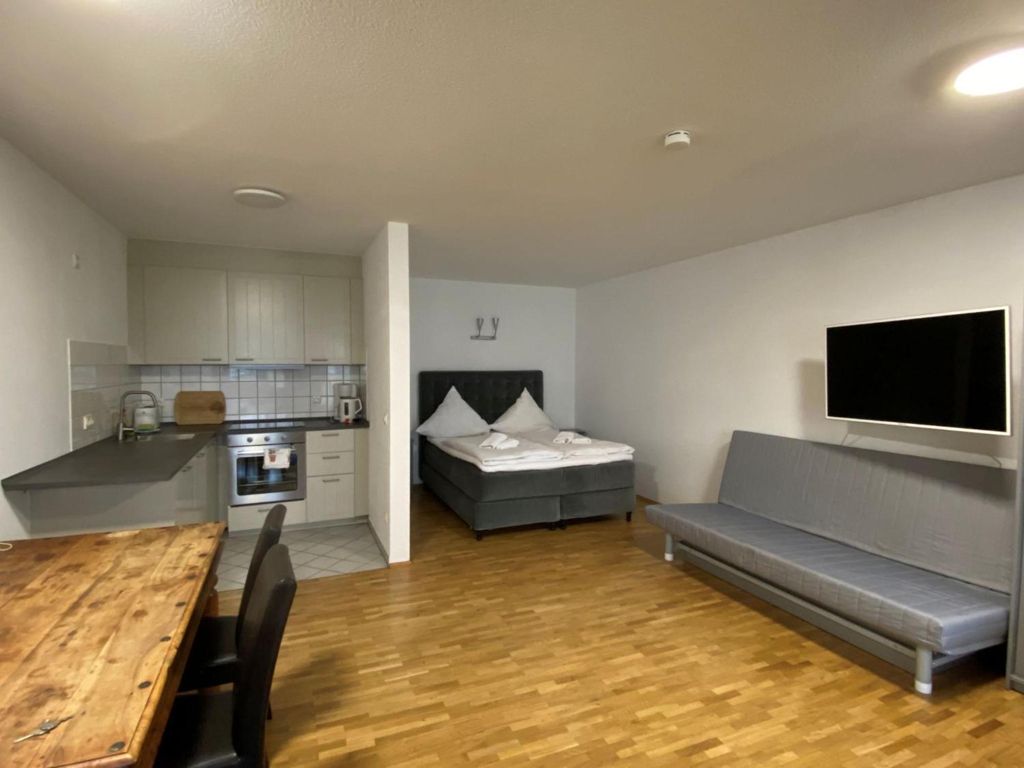 Avalon Bed & Breakfast Themen/- Nichtraucherhotel Hannover Buitenkant foto