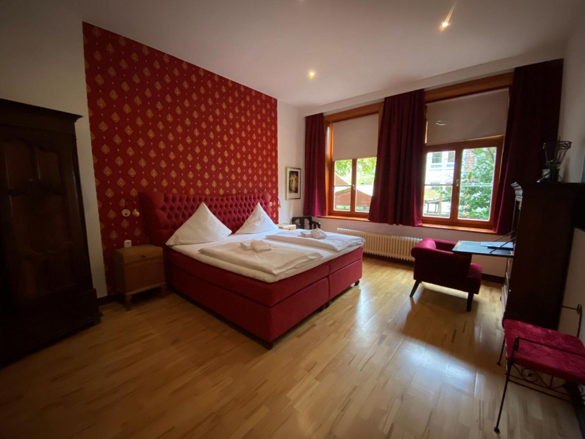 Avalon Bed & Breakfast Themen/- Nichtraucherhotel Hannover Buitenkant foto