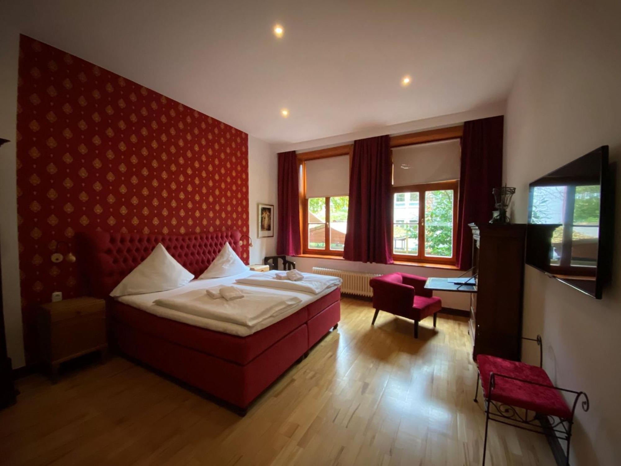 Avalon Bed & Breakfast Themen/- Nichtraucherhotel Hannover Buitenkant foto